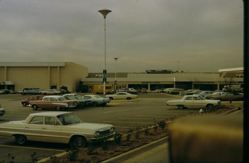 Christmas 1969, 1970, Halloween 1969 3200dpi 048.jpg - Raleigh 1970